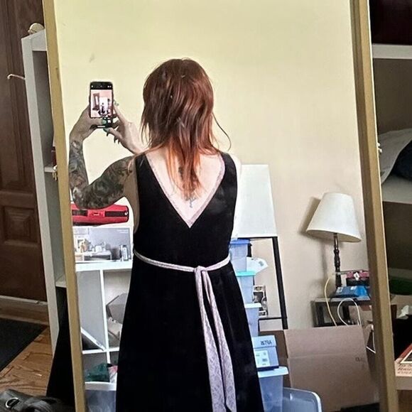 Free People Black Velour Velvet Sleeveless Mini size M Dress New W/Defect - Picture 4 of 6